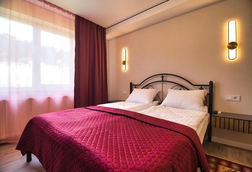 آپارتمان 1 خوابه با چشم‌انداز, Nicole