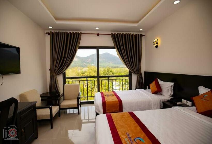 اتاق استاندارد سه نفره, Con Son Blue Sea