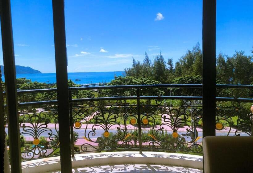 اتاق لوکس, Con Son Blue Sea