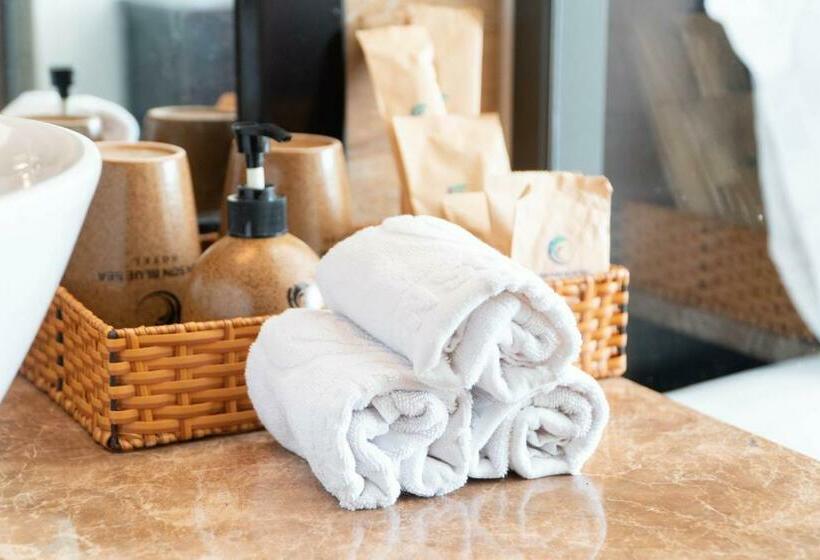 اتاق استاندارد سه نفره, Con Son Blue Sea