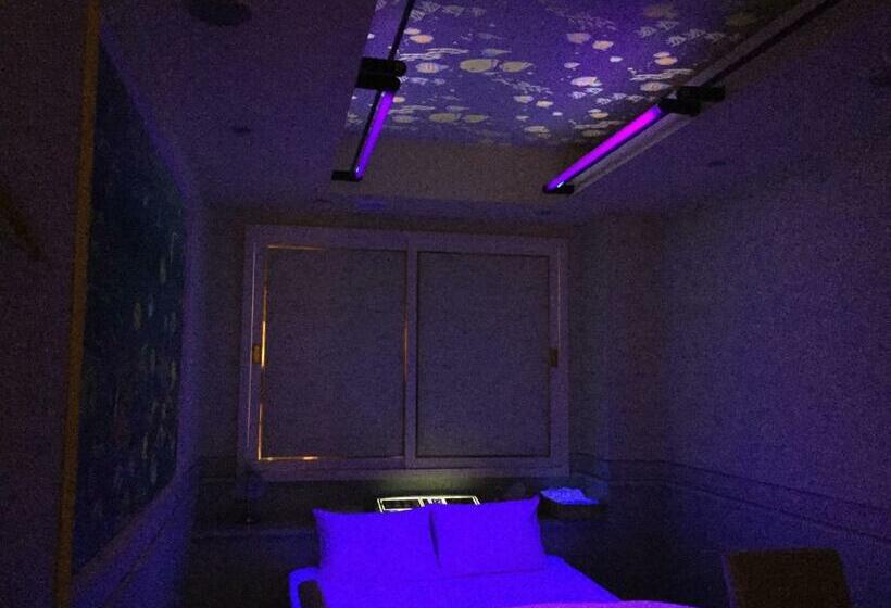 Номер Стандарт, Dear Place