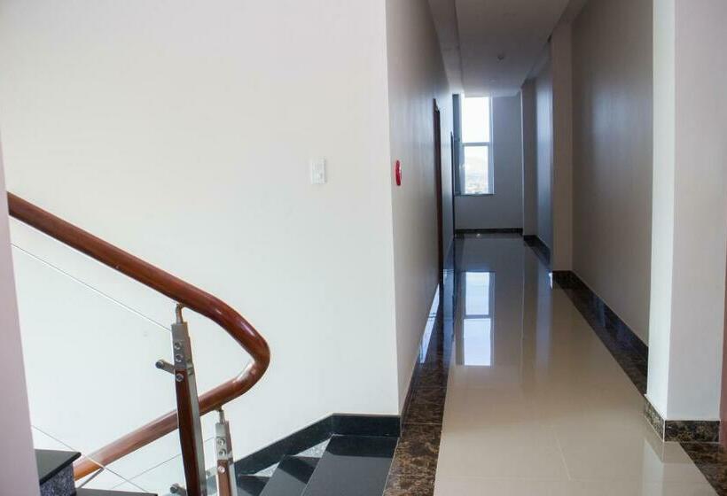 اتاق استاندارد با تخت بزرگ, Nguyên Phước