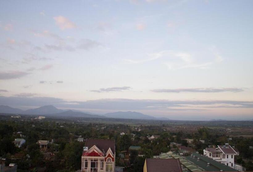 اتاق استاندارد با تخت بزرگ, Nguyên Phước