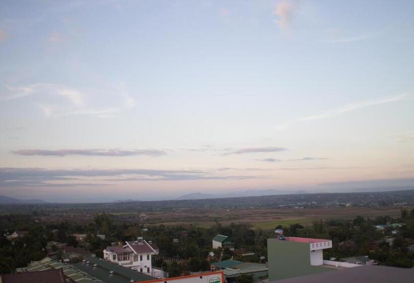 اتاق استاندارد با تخت بزرگ, Nguyên Phước