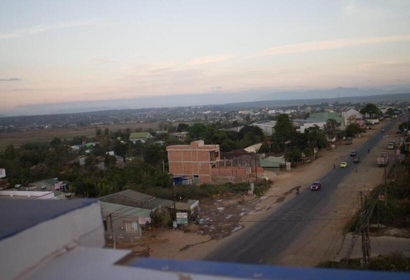 اتاق استاندارد با تخت بزرگ, Nguyên Phước