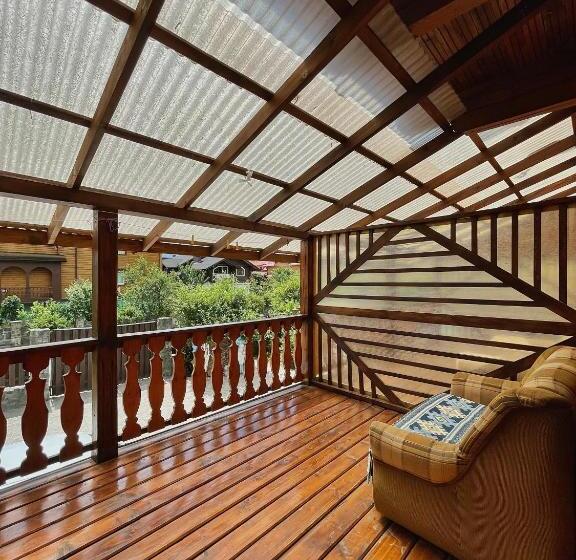 Junior Suite with Balcony, садиба яна