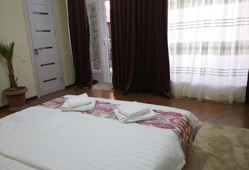 جناح عائلي, Green House Eco