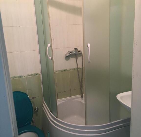 Economy Einzelzimmer, садиба достаток