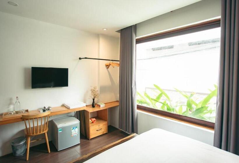 اتاق استاندارد, Kool House