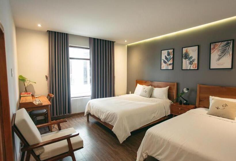 اتاق استاندارد سه تخته با چشمانداز, Kool House