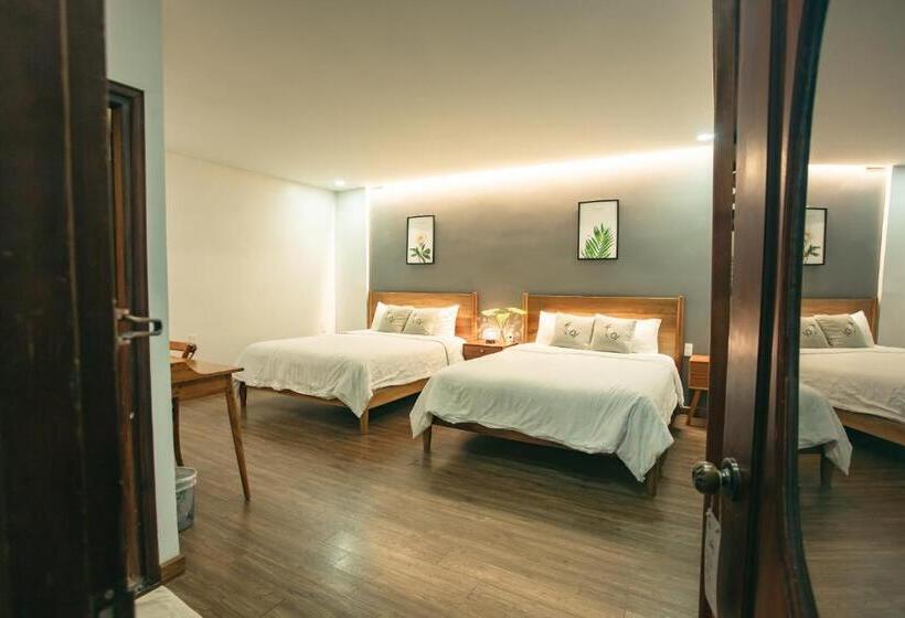 اتاق استاندارد چهار تخته, Kool House