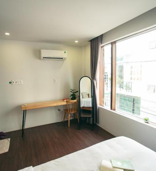 اتاق استاندارد یک نفره, Kool House