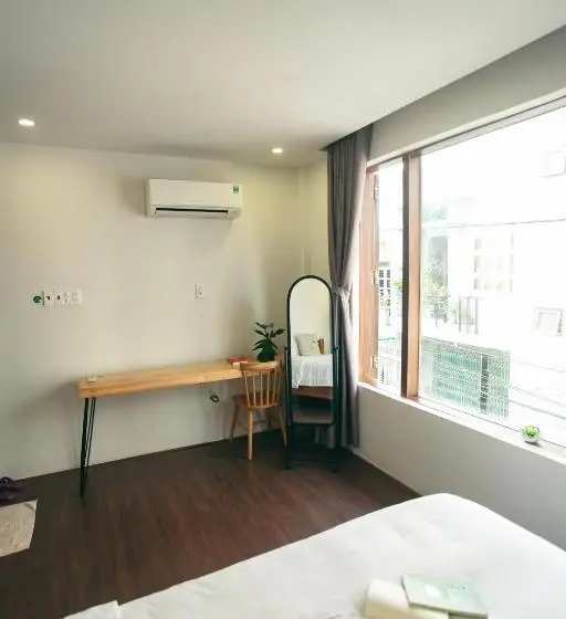 اتاق استاندارد یک نفره, Kool House