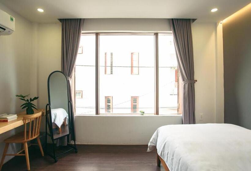 اتاق استاندارد یک نفره, Kool House