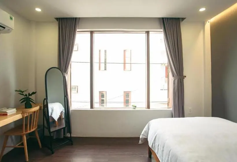 اتاق استاندارد یک نفره, Kool House