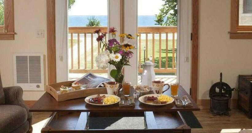 جناح ديلوكس, Lake Orchard Farm Retreat