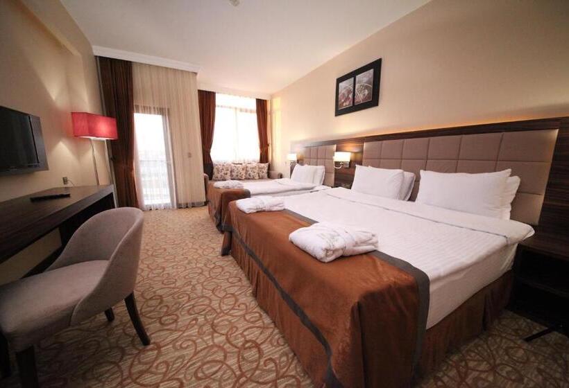 חדר סטנדרט לשלושה, Safa Sorgun Thermal