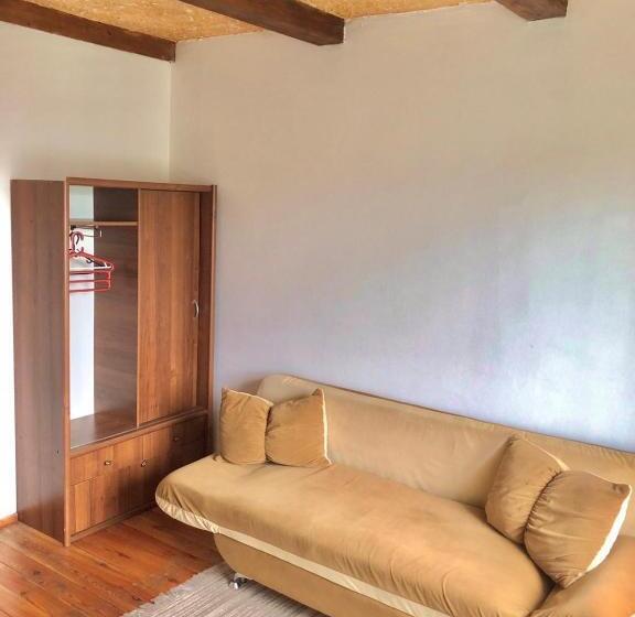 سوییت, тіна