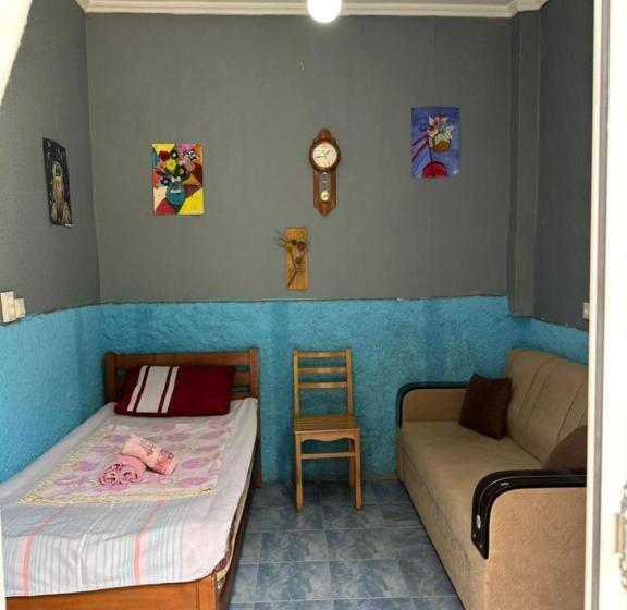 اتاق استاندارد یک نفره, Guest House Barbi