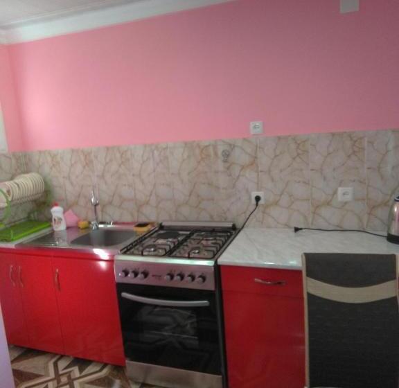 اتاق استاندارد سه نفره, Guest House Fazisi