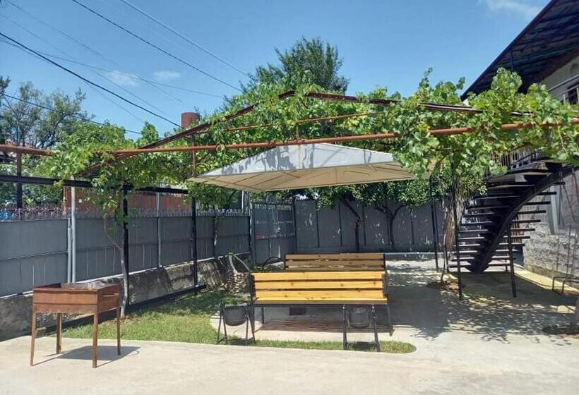 اتاق استاندارد چهار تخته, Guest House Fazisi