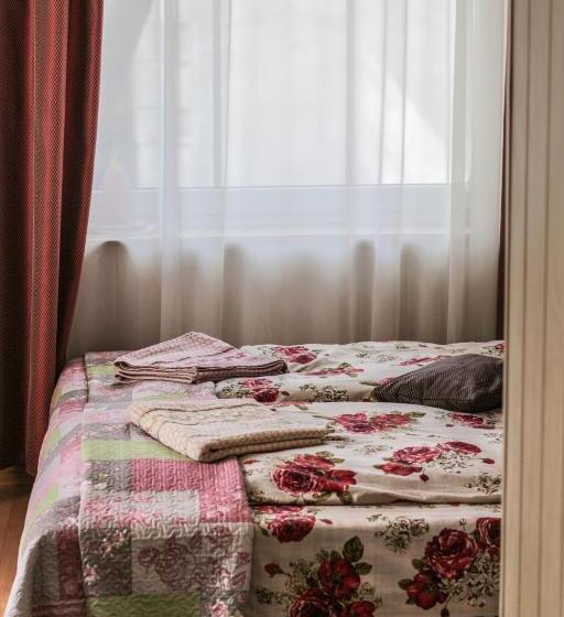 اتاق استاندارد با بالکن, Rotuã…â¡ã„â€”