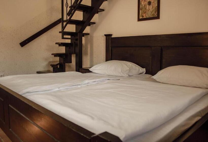 اتاق خانوادگی, črni Baron Pension Black Baron