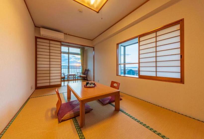 اتاق استاندارد, Jyokiya