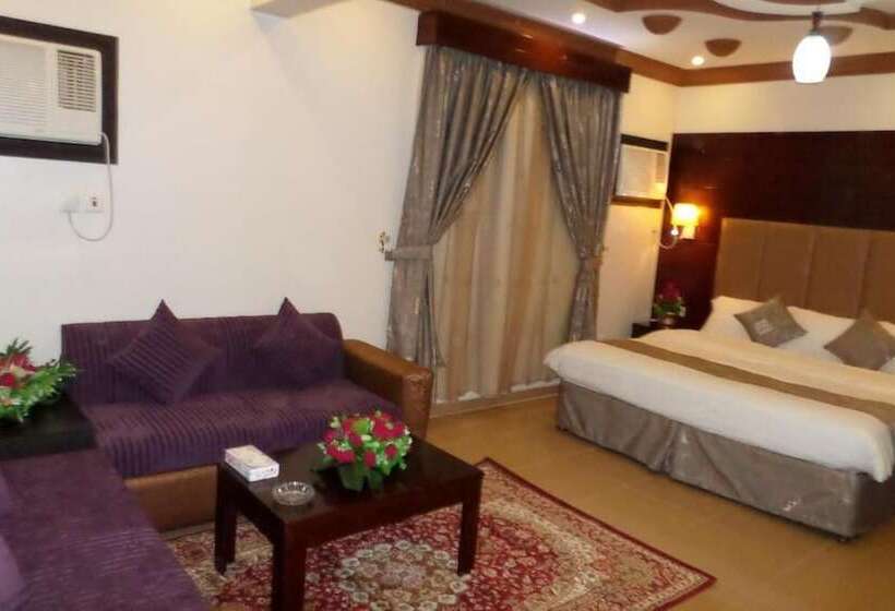 דירת חדר, Dar Lavena