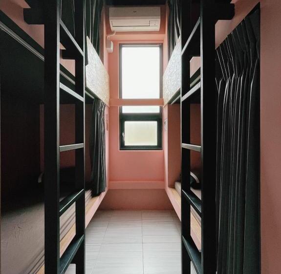 اتاق استاندارد چهارنفره با سرویس بهداشتی مشترک, Good Hostel 好棧 Green Island