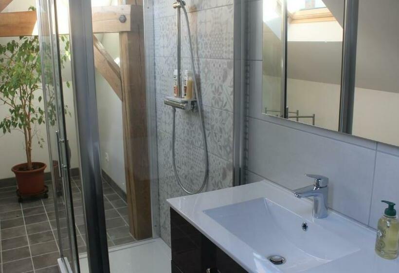 스탠다드 룸 풀장 전망, Les Marronniers