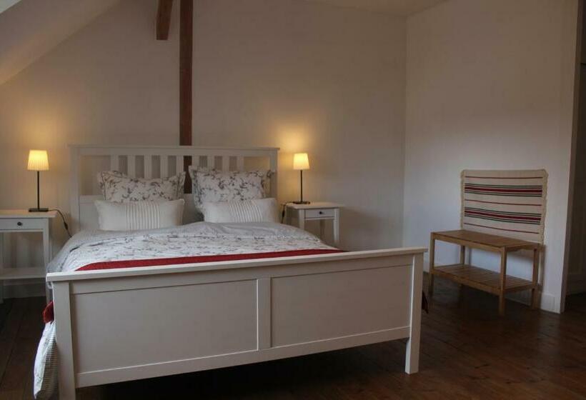 스탠다드 룸 풀장 전망, Les Marronniers