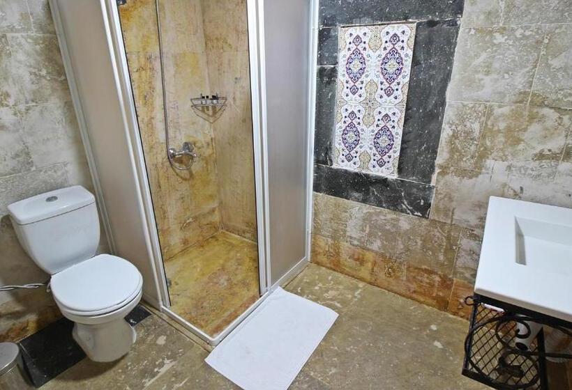 اتاق اکونومی, Cappadocia Serenity