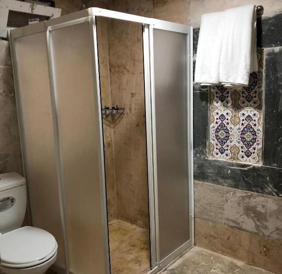 اتاق استاندارد سه نفره, Cappadocia Serenity