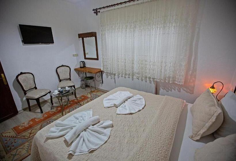 اتاق خانوادگی, Cappadocia Serenity