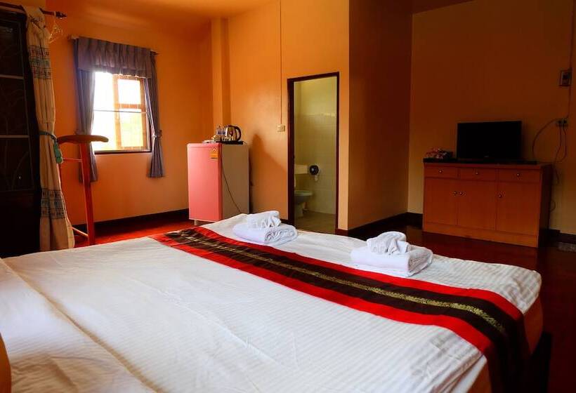 غرفة قياسية, Oyo Ban Thassanee