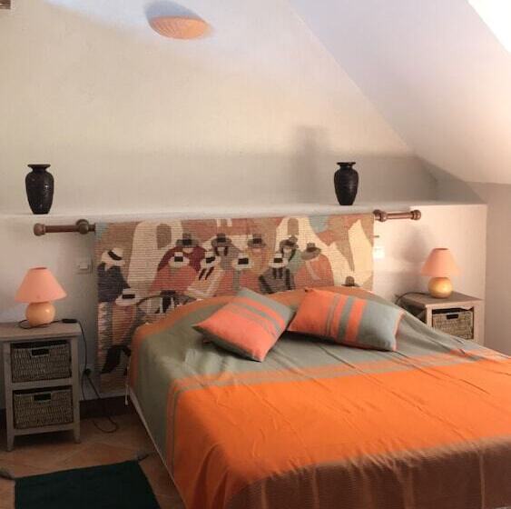 Номер Стандарт Вид на Сад, Domaine De Lesty   Chambre D Hôtes
