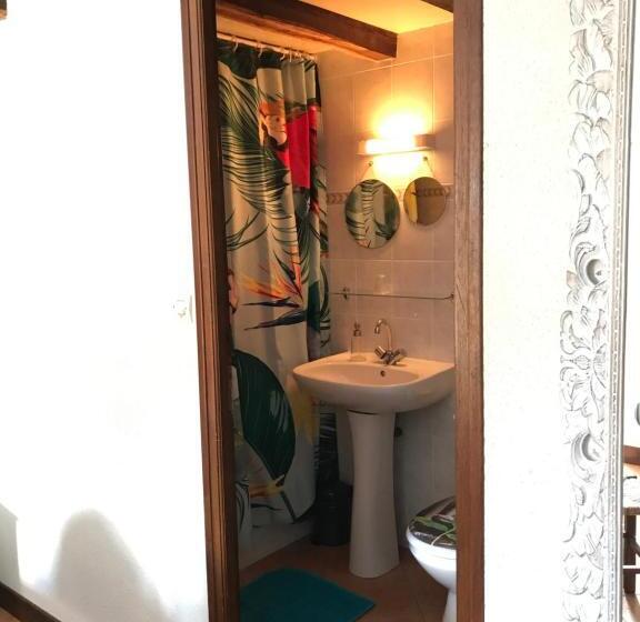 חדר סטנדרט, Domaine De Lesty   Chambre D Hôtes