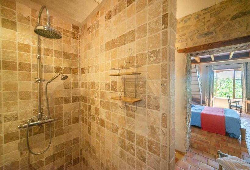 4인용 스탠다드 룸, Maison D Hôtes Mas De La Chadenede