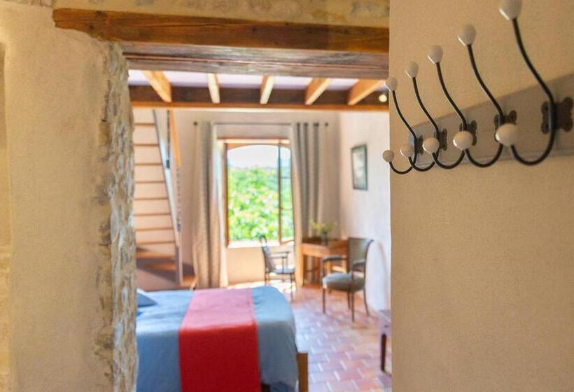4인용 스탠다드 룸, Maison D Hôtes Mas De La Chadenede