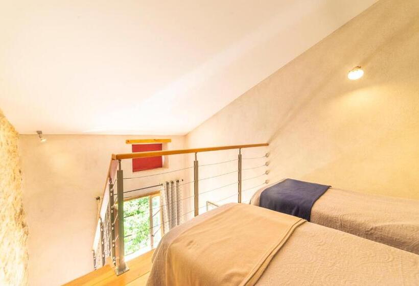 4인용 스탠다드 룸, Maison D Hôtes Mas De La Chadenede