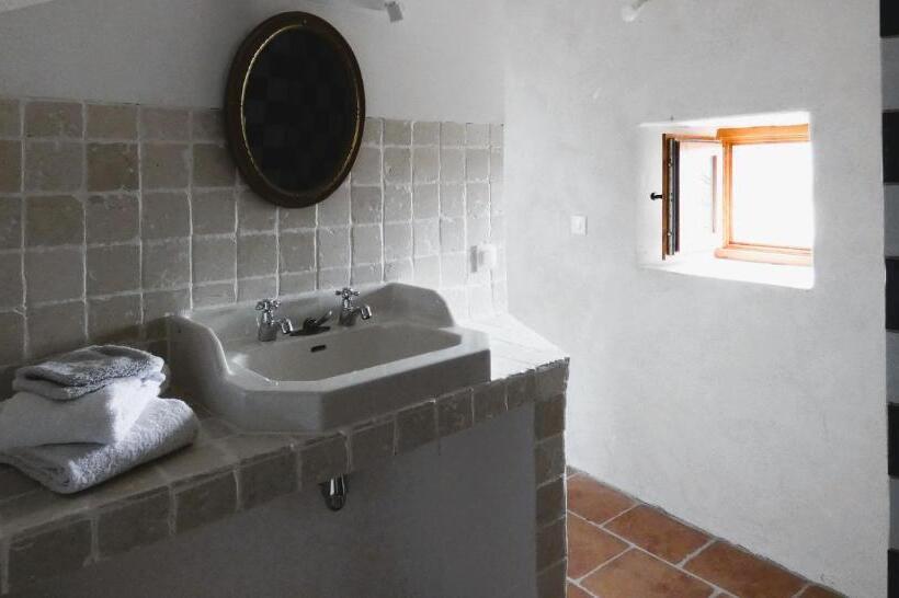 스탠다드 룸 가든 전망, Maison D Hôtes Mas De La Chadenede