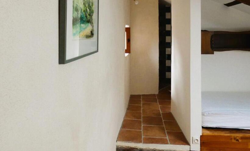 스탠다드 룸 가든 전망, Maison D Hôtes Mas De La Chadenede