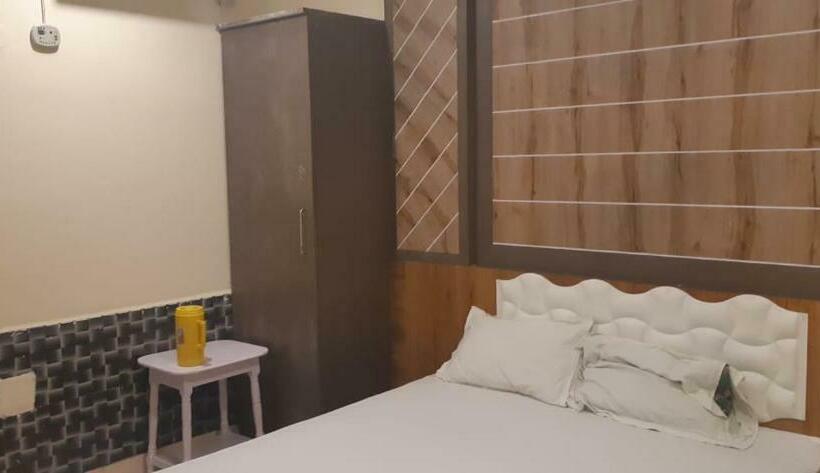 غرفة إقتصادية, Park Inn