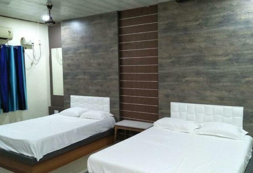 اتاق کلاسیک چهارنفره, Park Inn