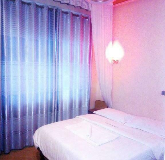 اتاق لوکس, Sisters And Spa