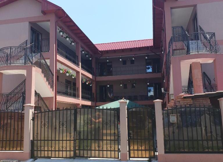 غرفة قياسية, House Of Sun