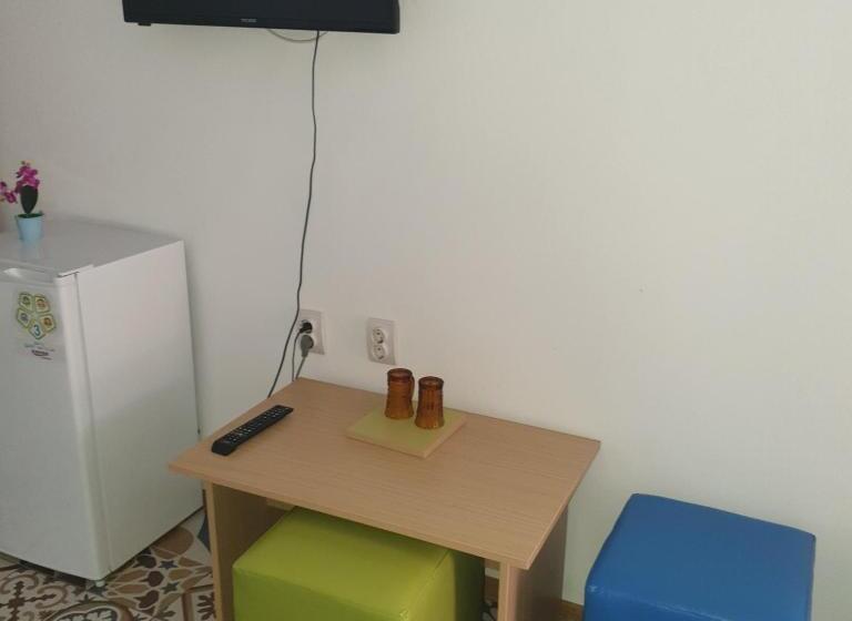 غرفة قياسية, House Of Sun