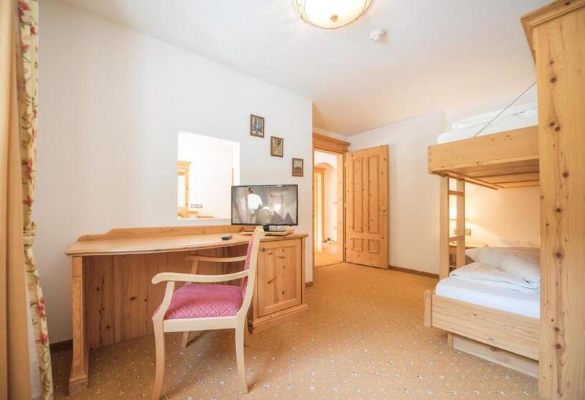 Люкс, Wellness Hotel Post