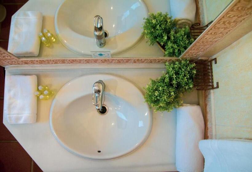 豪华海景房带阳台, Avenida Playa